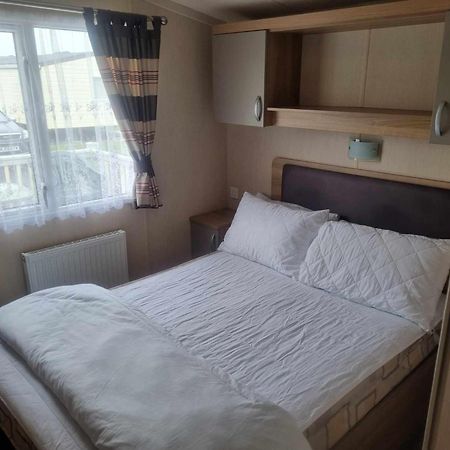 8 Berth Deluxe Caravan Palm Grove 142 Golden Palm Chapel St Leonards Kültér fotó