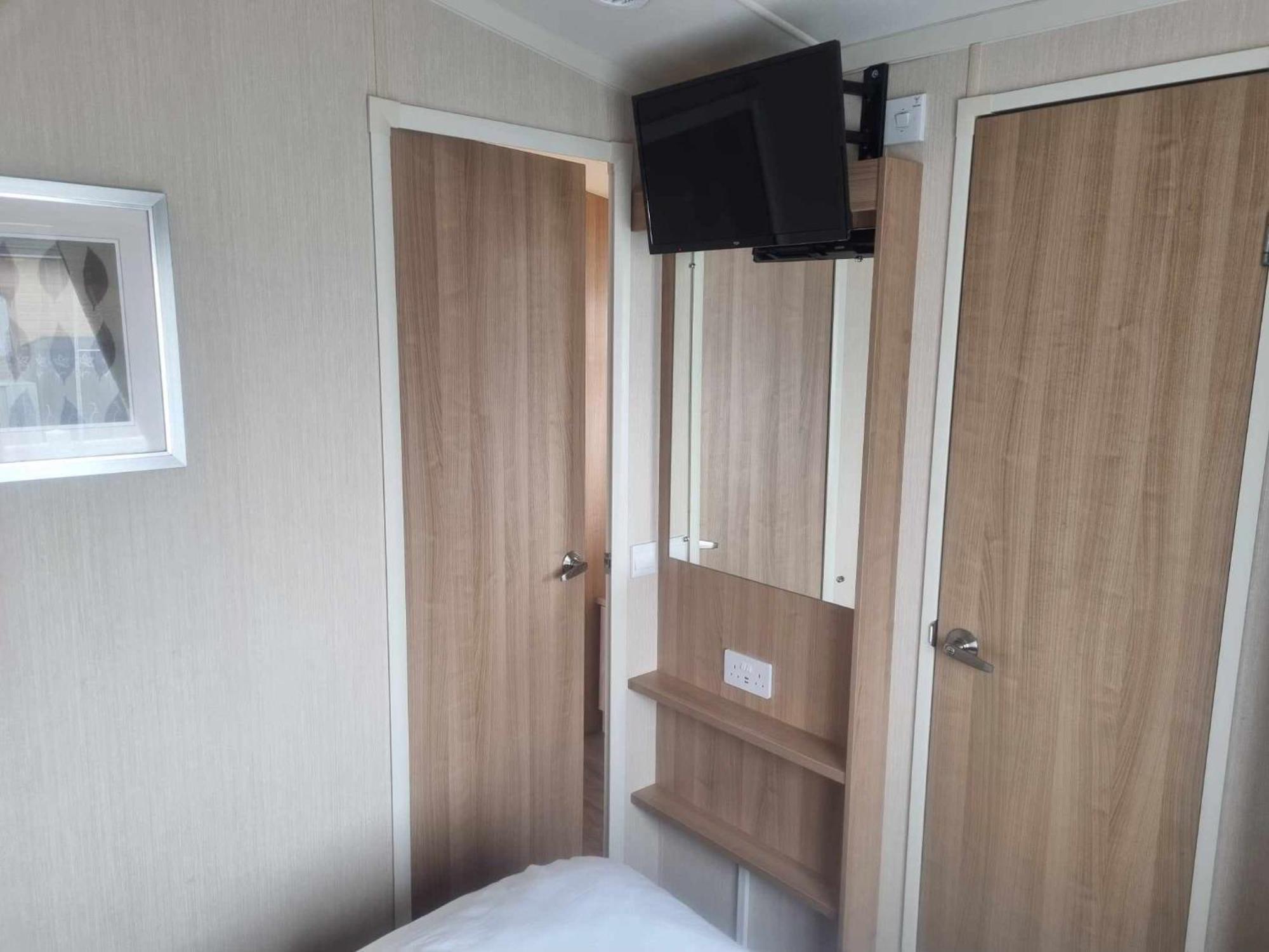 8 Berth Deluxe Caravan Palm Grove 142 Golden Palm Chapel St Leonards Kültér fotó